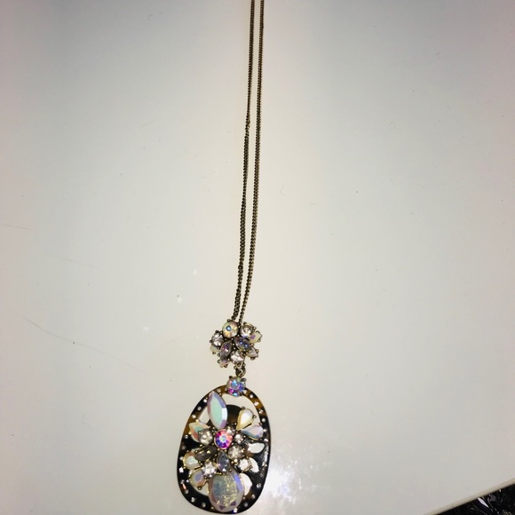 Statement Necklace hanging! - Picture 2 of 2